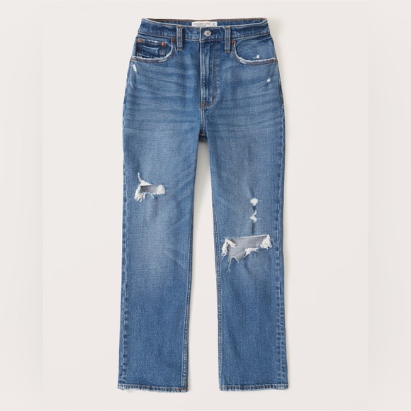 Abercrombie & Fitch Curve Love Straight Leg Jeans - Picture 1 of 2